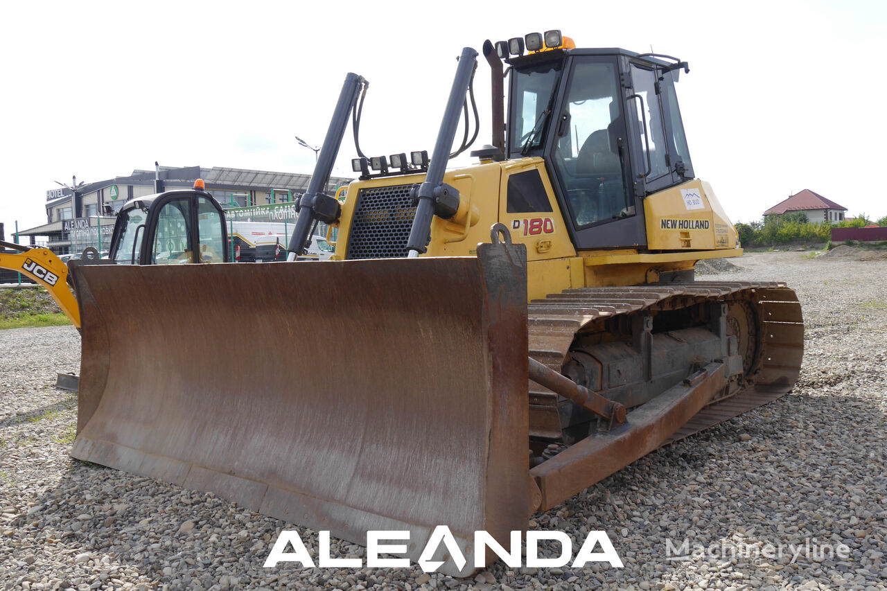 New Holland D180 bulldozer
