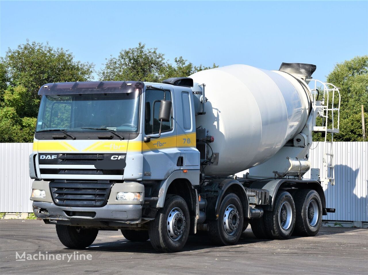 Karrena  on chassis DAF CF 85.340  concrete mixer truck