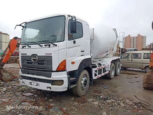 Hino 700 concrete mixer truck