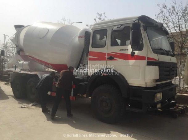 Baryval  on chassis Isuzu concrete mixer truck