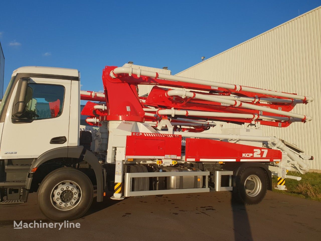 new KCP KCP27ZX120 27ZX120 on chassis Mercedes-Benz concrete pump