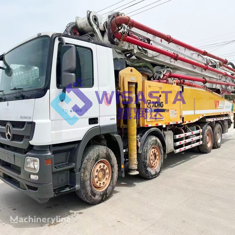 Schwing HB67K-6X  on chassis Mercedes-Benz concrete pump