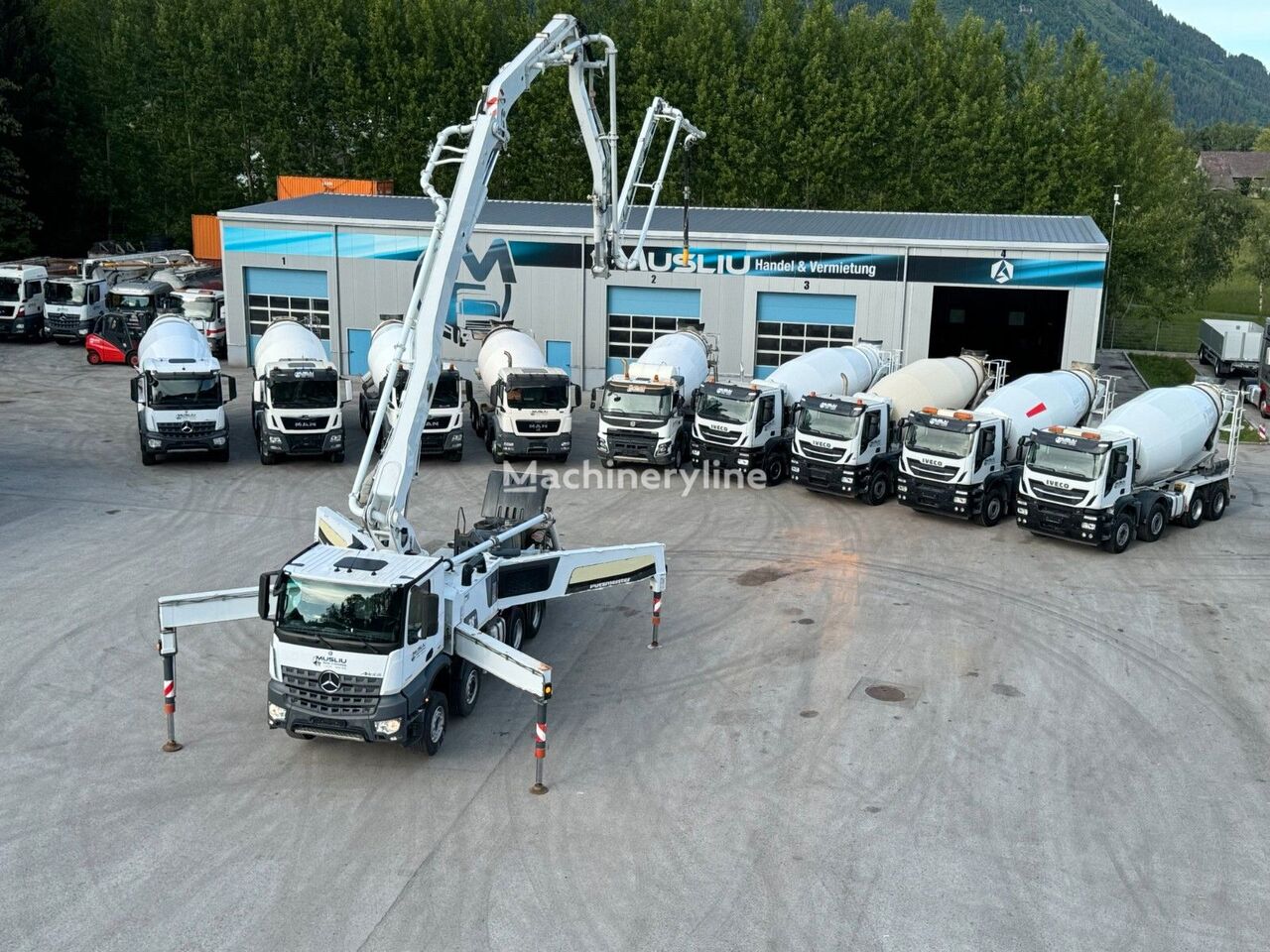 Putzmeister BSF 38-5 16H   on chassis Mercedes-Benz Arocs 3742  concrete pump