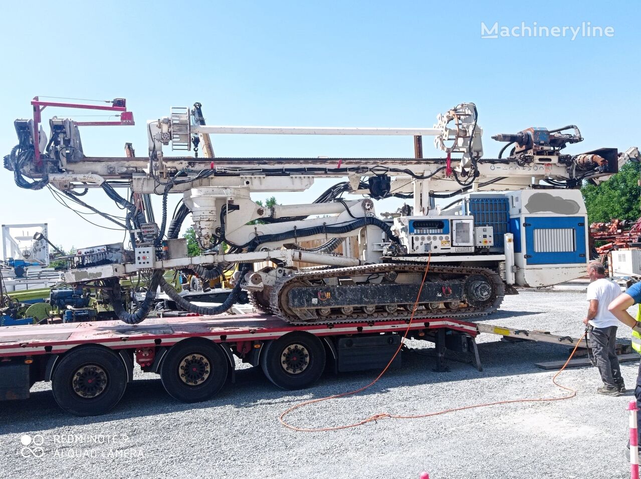 Comacchio MC1200 drilling rig