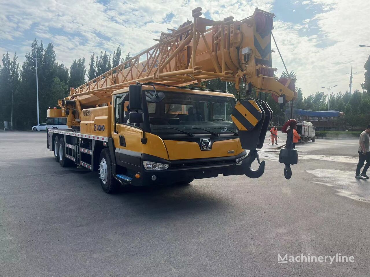 XCMG XCMG QY25K5-1 used 25-ton hydraulic mounted mobile truck crane  mobile crane