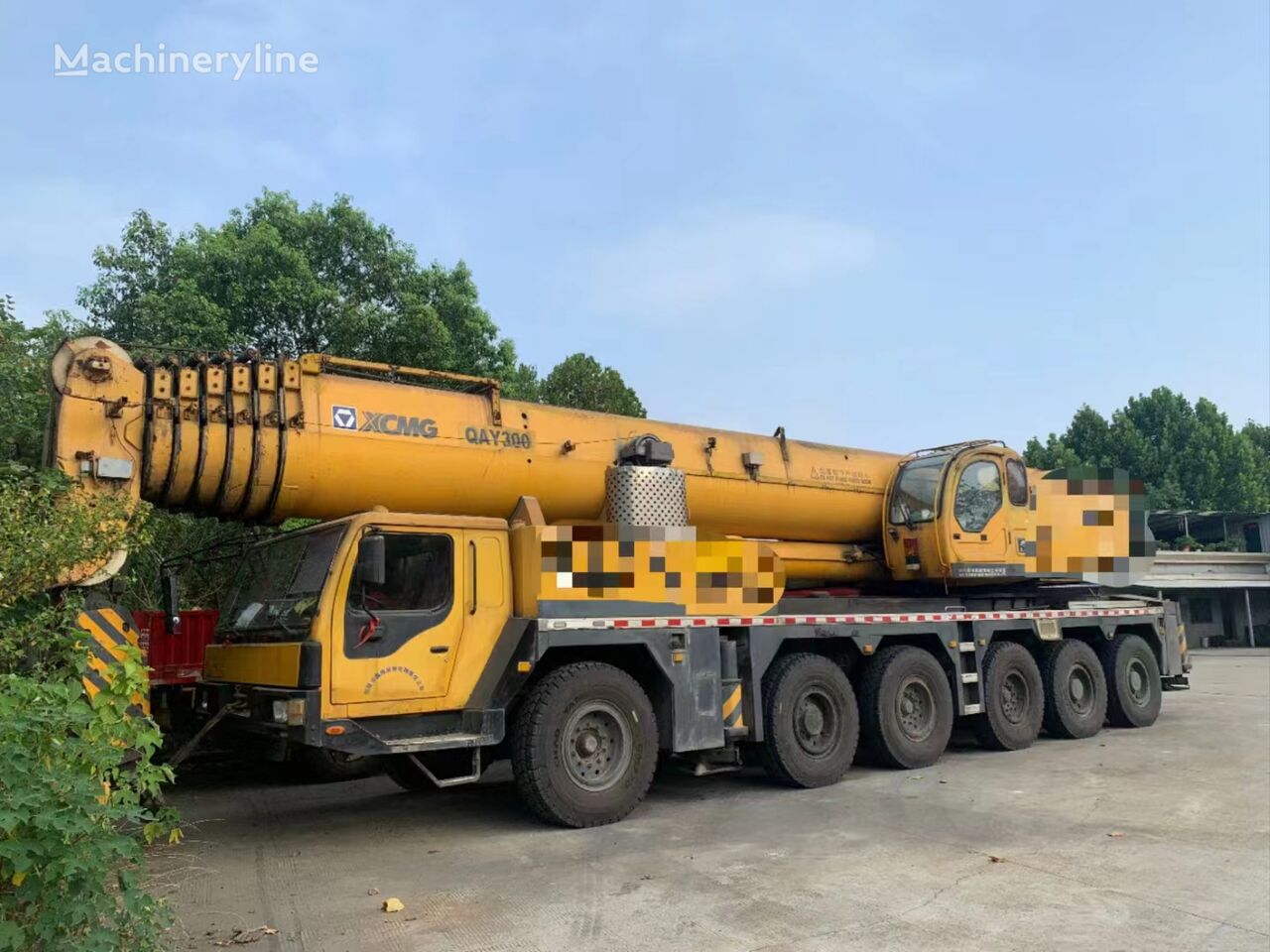 XCMG xcmg 240Ton used hydraulic mobile crane