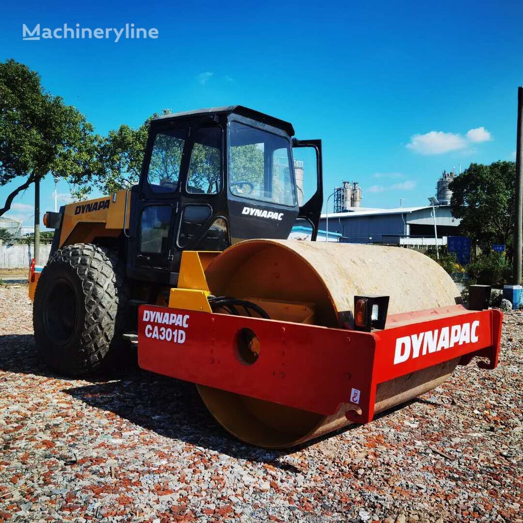 Dynapac CA301D road roller for parts