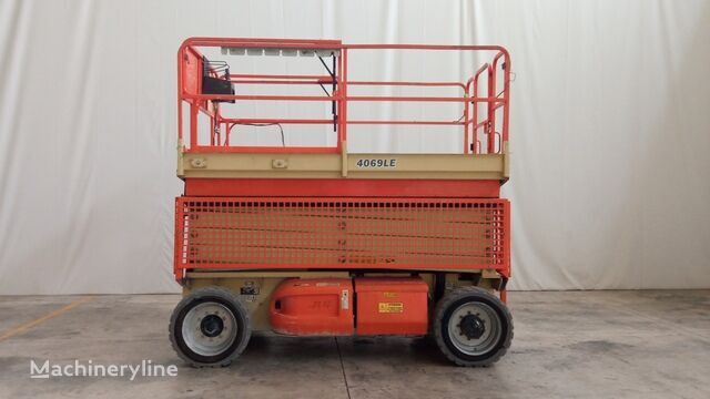 JLG 4069LE scissor lift