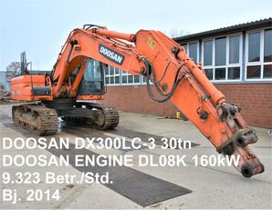 Doosan DX300LC-3 tracked excavator