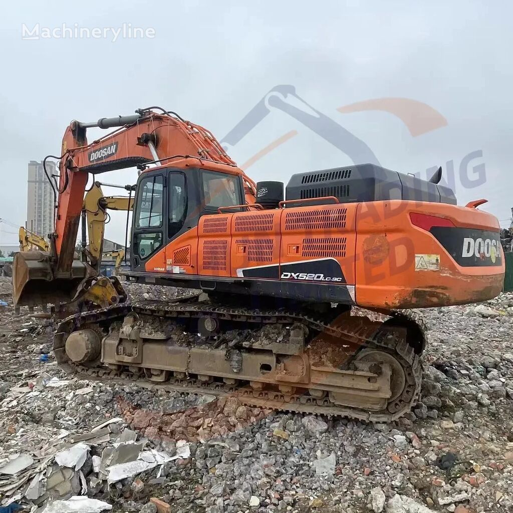 new Doosan DX520lc-9c tracked excavator