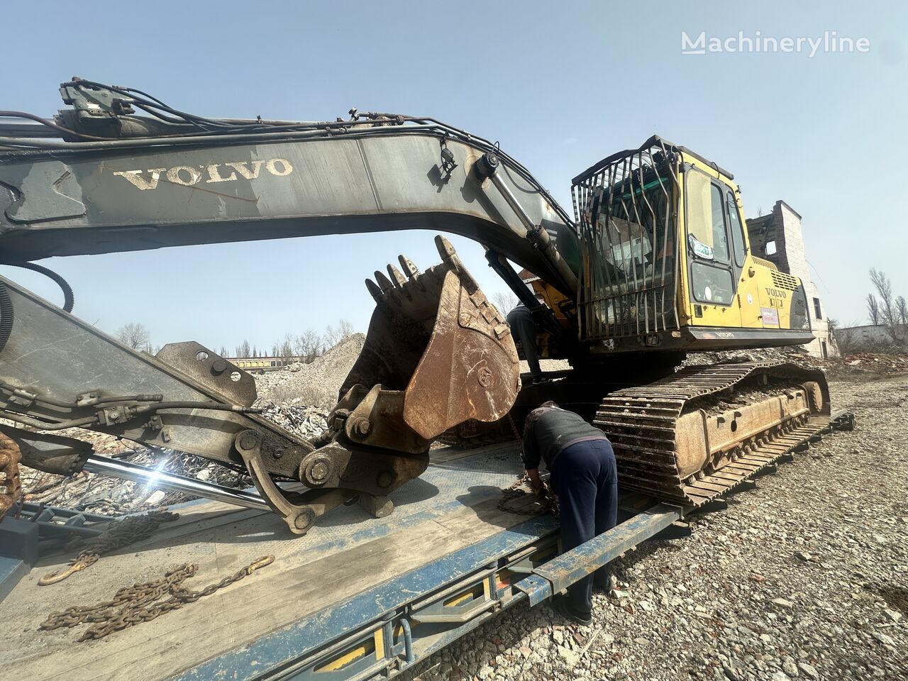 Volvo BLC 240 tracked excavator