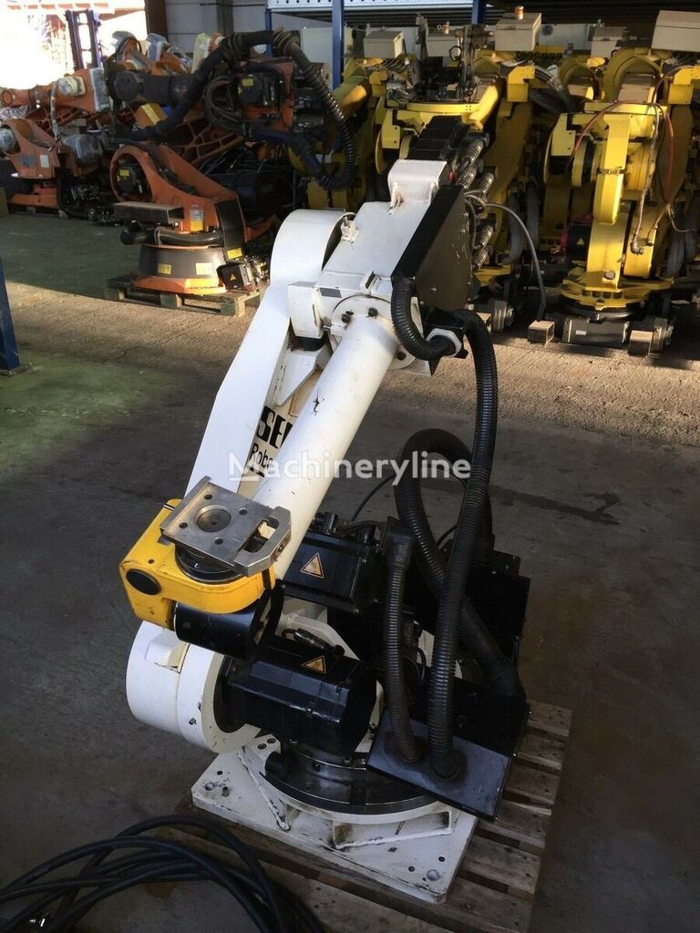 Roboter SEF SR 25 , Steuerung VRS2D  industrial robot